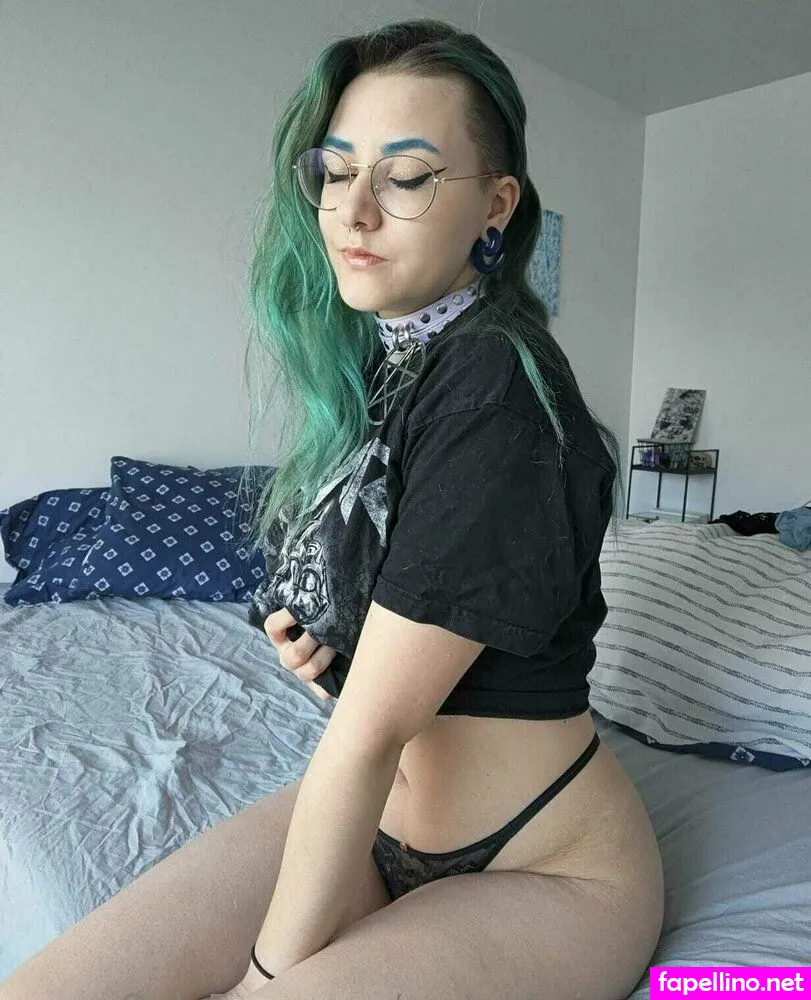 Breakingdad420, finaltcreators Leaked Nude Picture #A4EEnQBDak