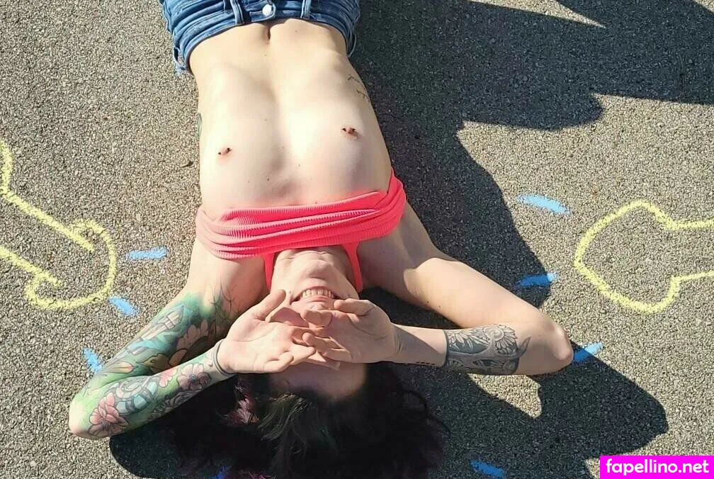 Fi3p0, fionadixonn, fueledbyfiona Leaked Nude Picture #0mYQfQ9yCl