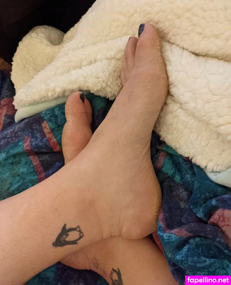 Flirtyf33t94, peanutbutterandjellyaddict Leaked Nude Picture #Yoi9BNXaob