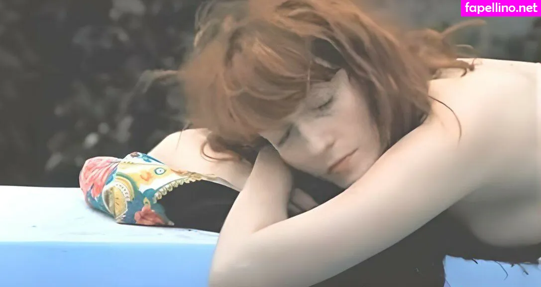 Florence Leaked Nude Picture #RMCplLEu38