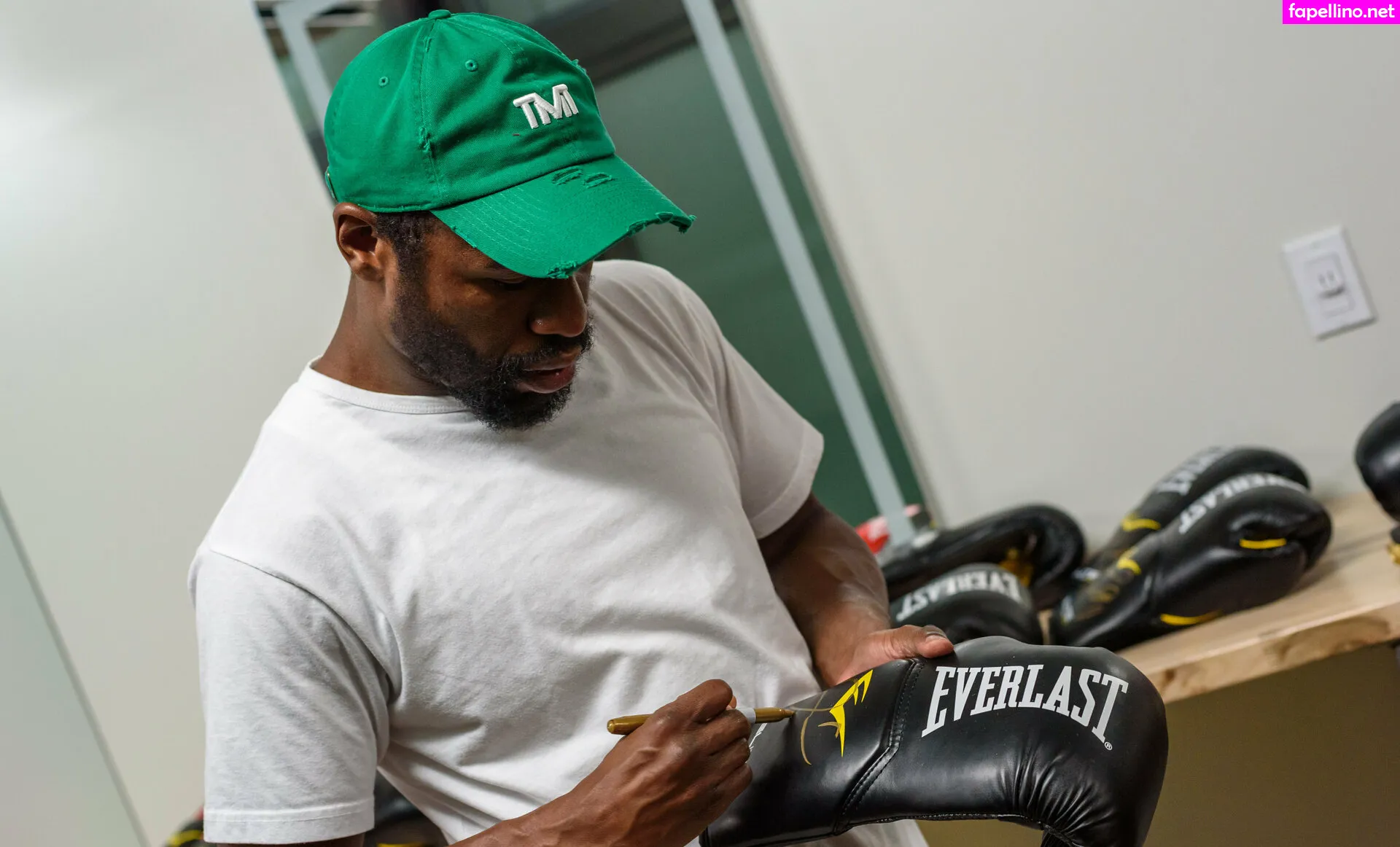 Floydmayweather Leaked Nude Picture #2wLRC8rfg4