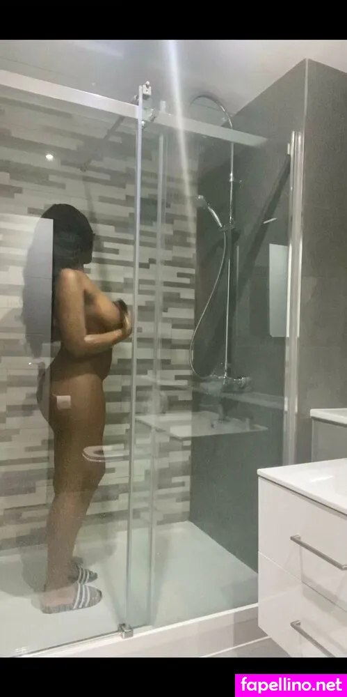 Freakyfaie, freakyforeign2 Leaked Nude Picture #vuK9FoKmVn