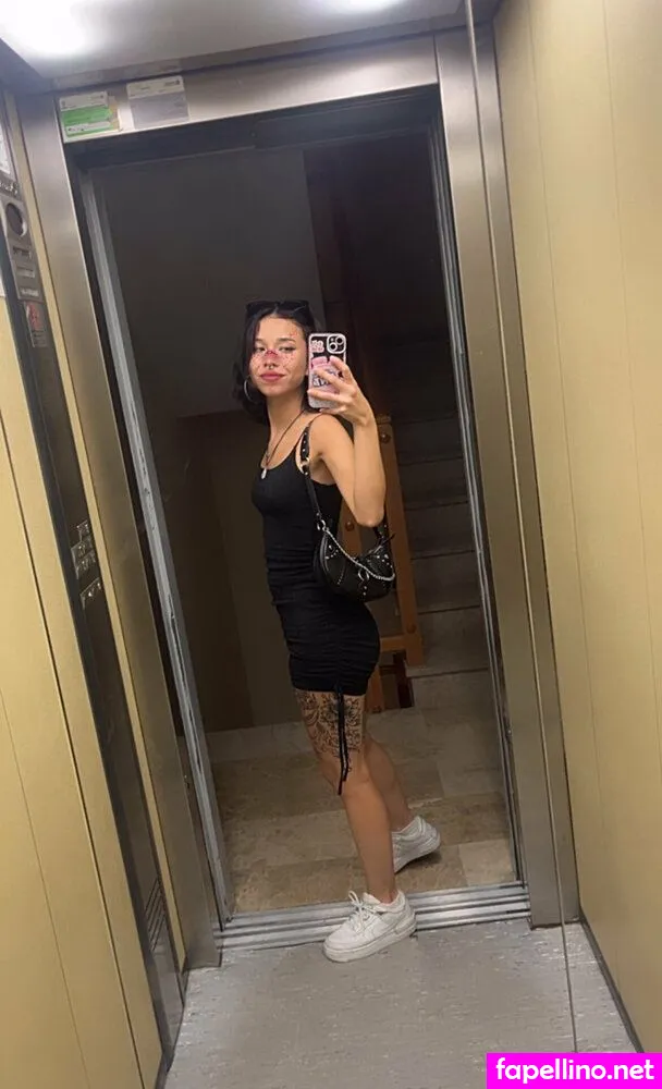 Freekayneon Leaked Nude Picture #SsffdJcSWS