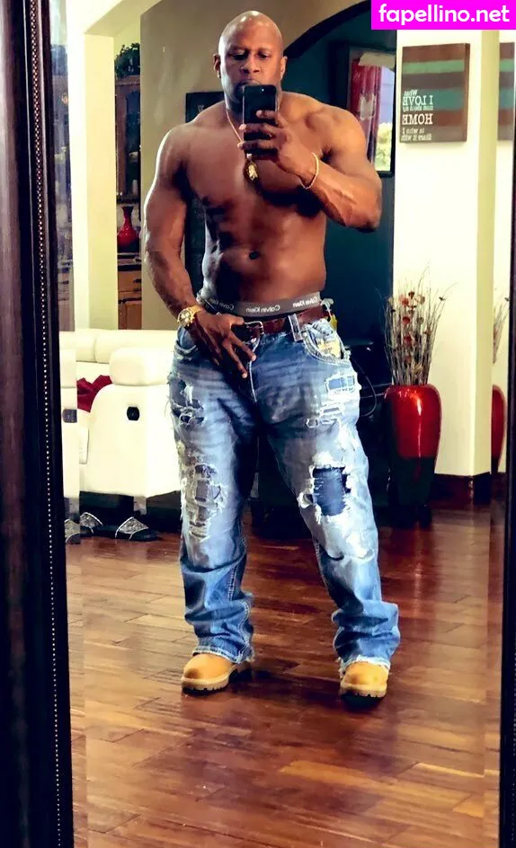 Freeprinceyahshua, silverbackprince Leaked Nude Picture #QXIUwruYRr