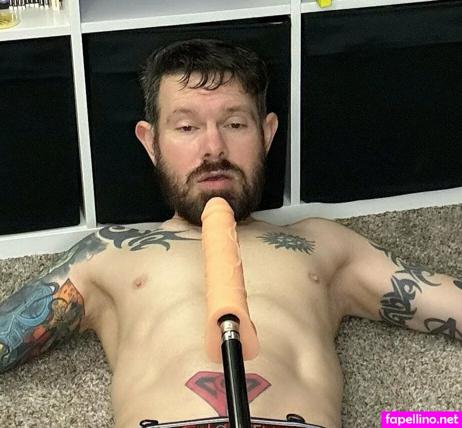 Gaycomicgeek Leaked Nude Picture #29JpEu42EN