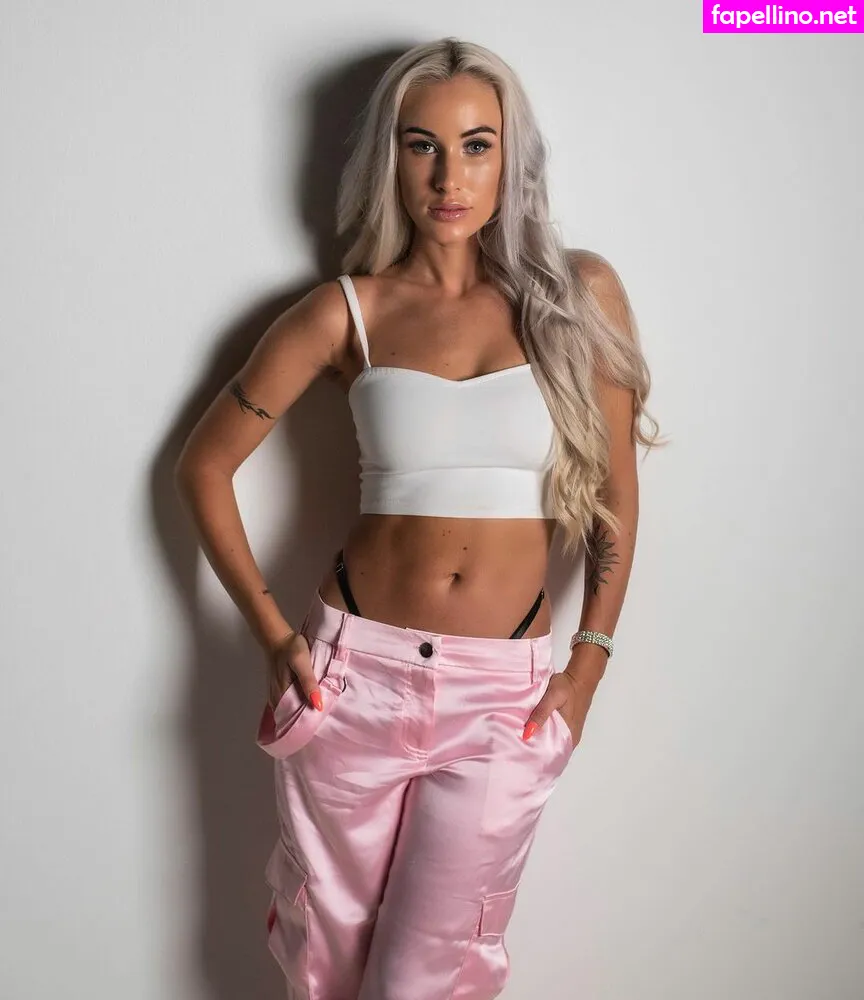 Chris_tine19, gergye_krisztina Leaked Nude Picture #F0uRMmUavm