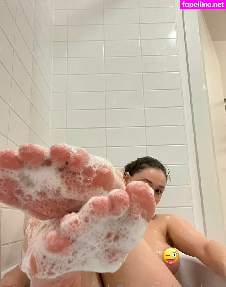 Fifi_jc_lin, gigixhow Leaked Nude Picture #x3iUEmpRI3