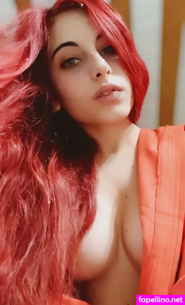 LadyJ, ladyrougebatj, redjuliet.93 Leaked Nude Picture #RF5on2YP8o