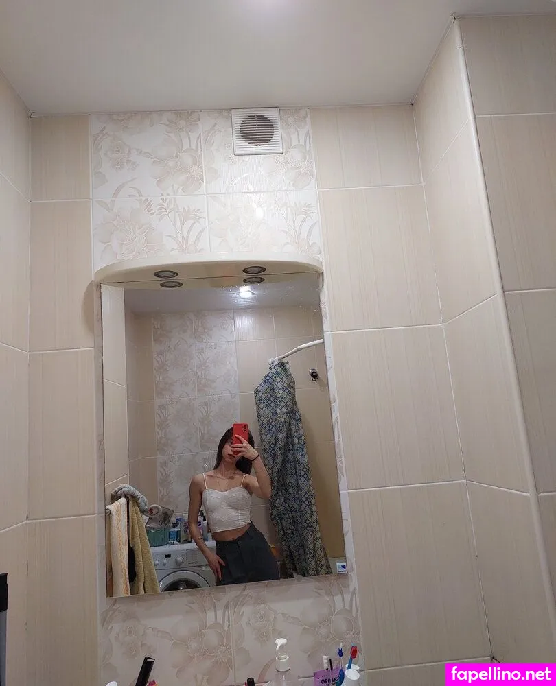 Glommy Leaked Nude Picture #IxkO2sRx5V