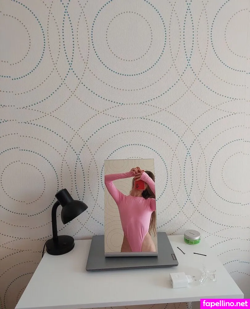 Glommy Leaked Nude Picture #Piraao0uIq