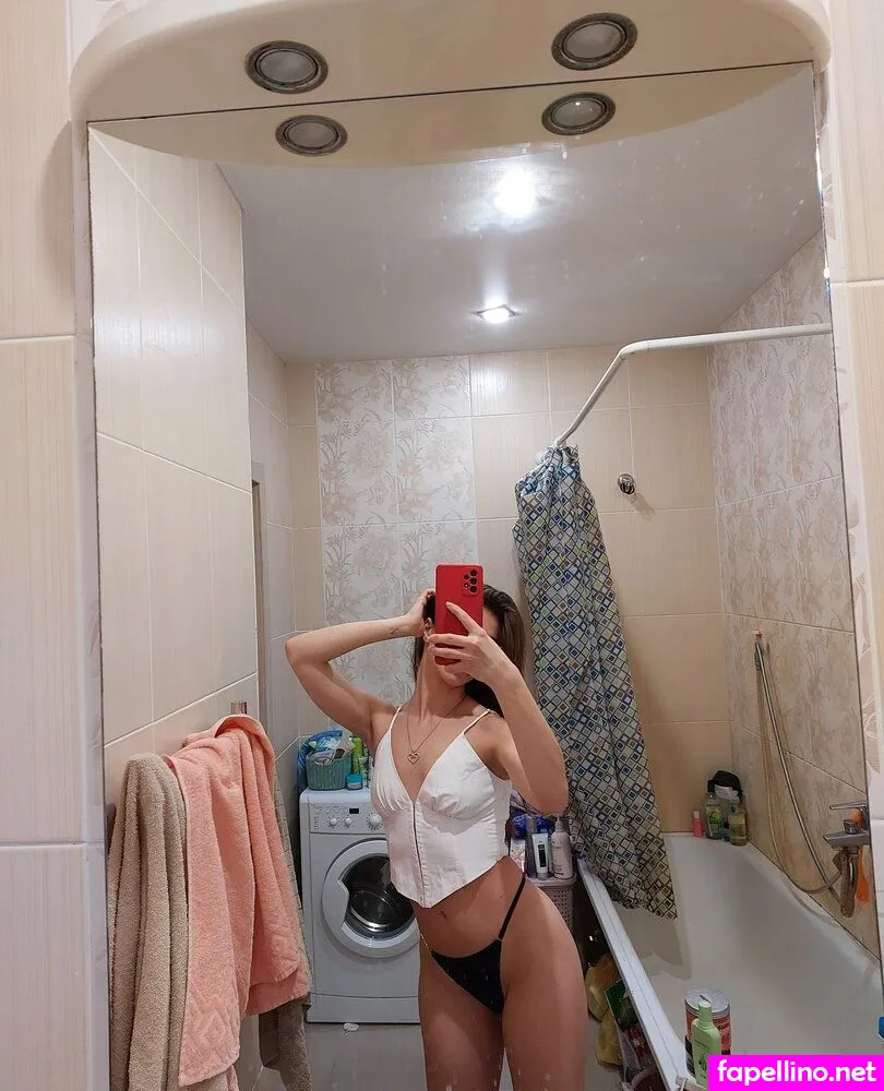 Glommy Leaked Nude Picture #SaDL7pCSFy