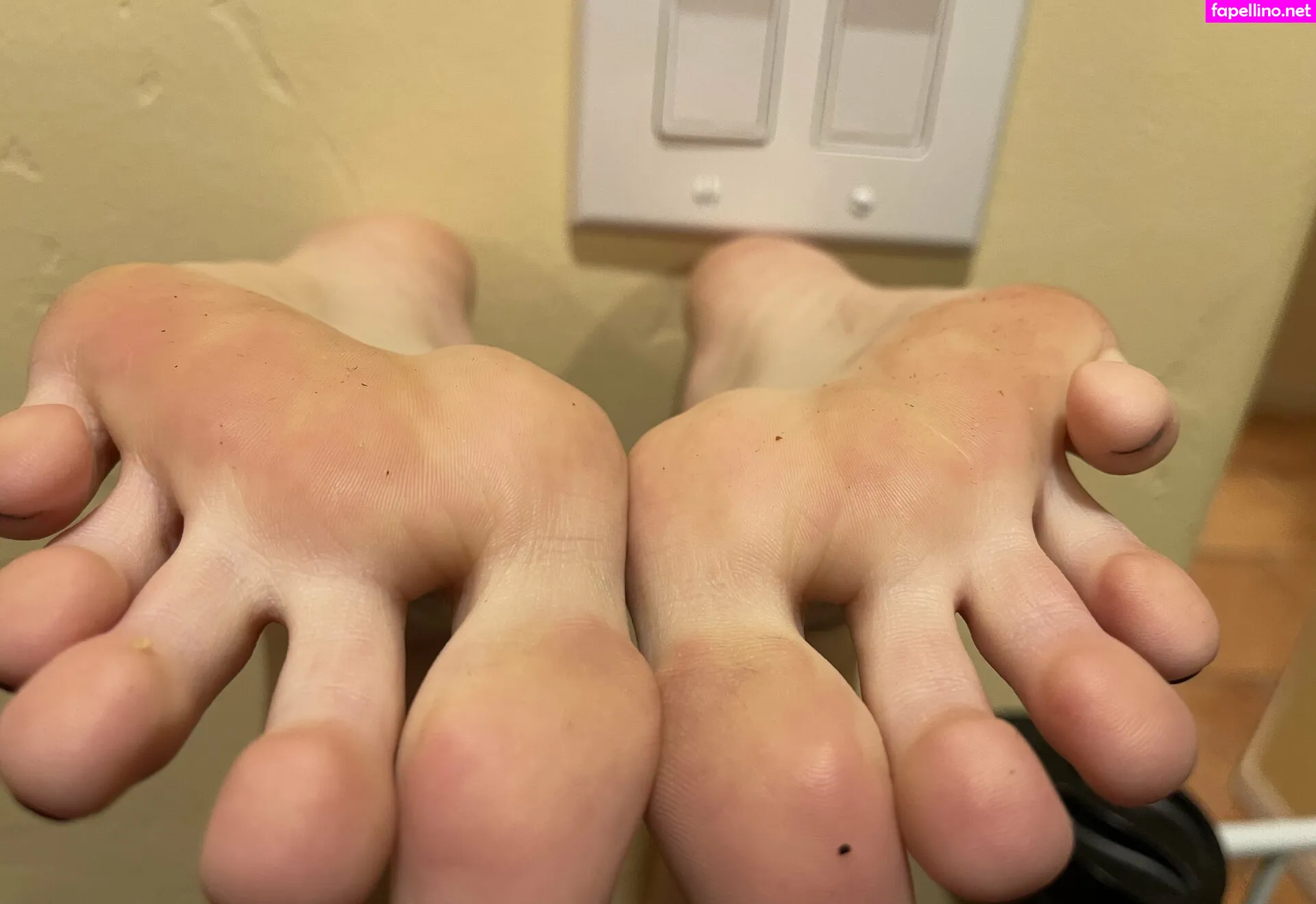 Goddesszeldafeet11 Leaked Nude Picture #Dh6dG689W9