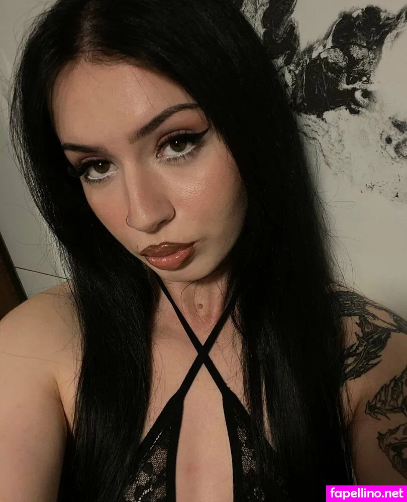 Goth-bum-babe Leaked Nude Picture #fThHjhfFSc
