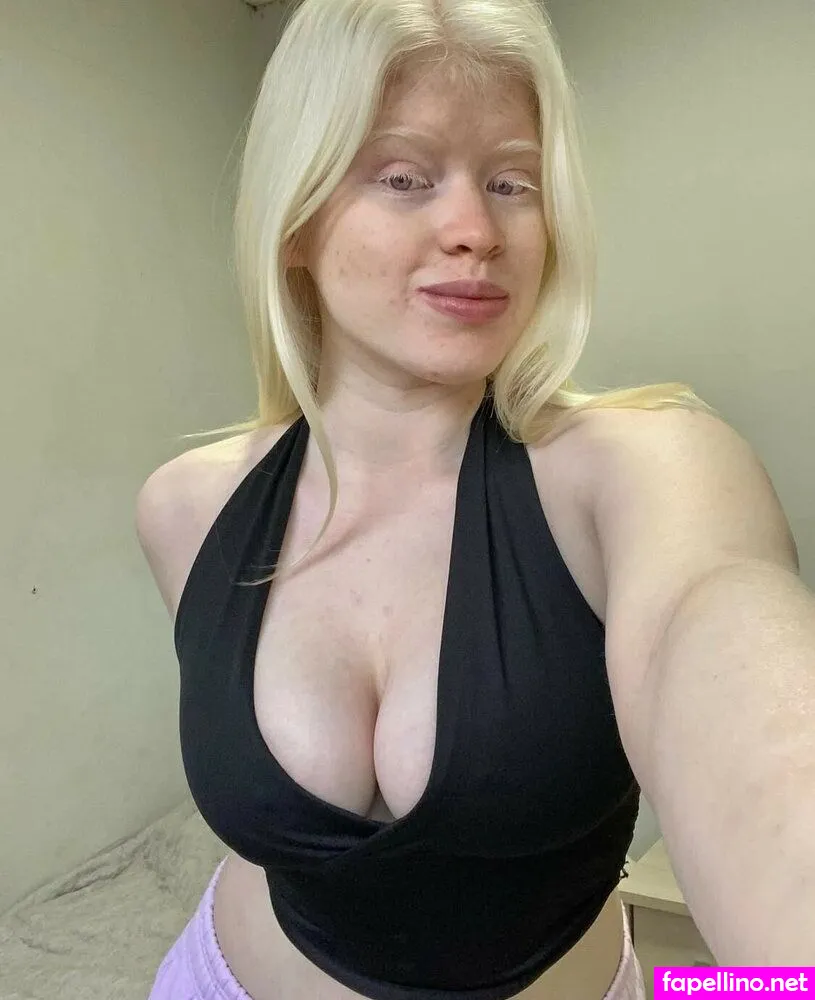Bellawinterx, guada.scarione Leaked Nude Picture #GVRLiKFHsS