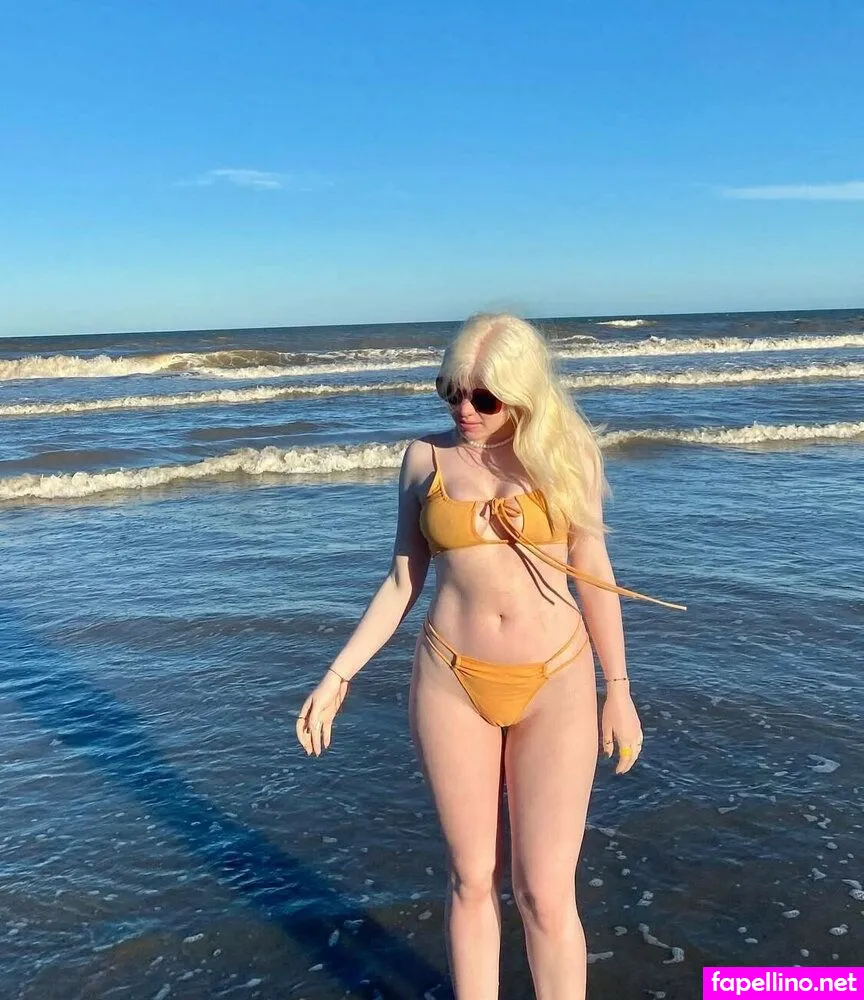Bellawinterx, guada.scarione Leaked Nude Picture #rUwAXDYC7S
