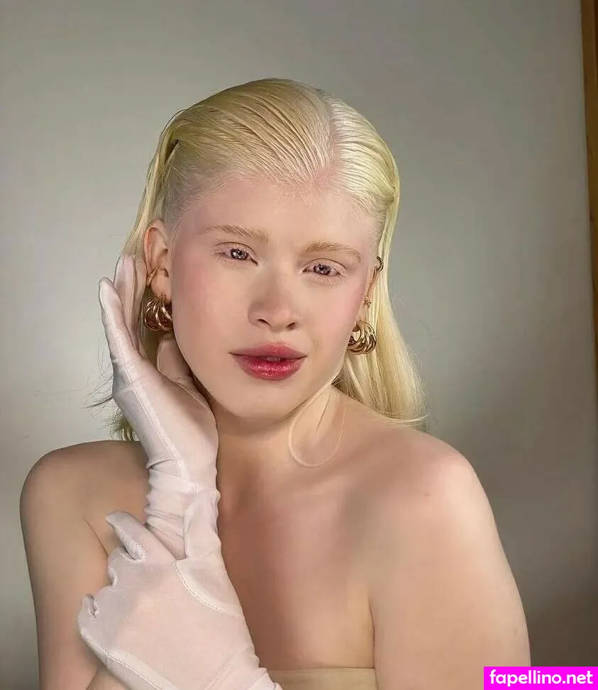 Bellawinterx, guada.scarione Leaked Nude Picture #wBdBREPktC
