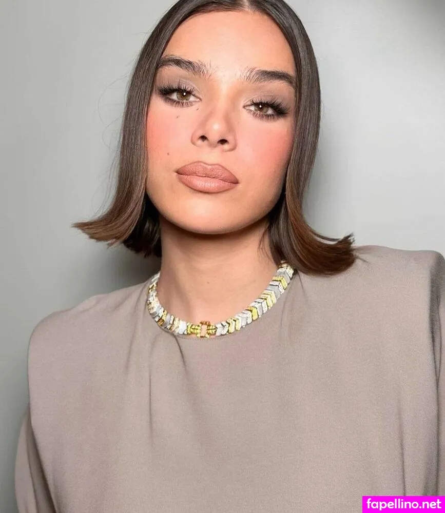 Hailee Steinfeld, haileesteinfeld, https: Leaked Nude Picture #qYaTrTjP0V
