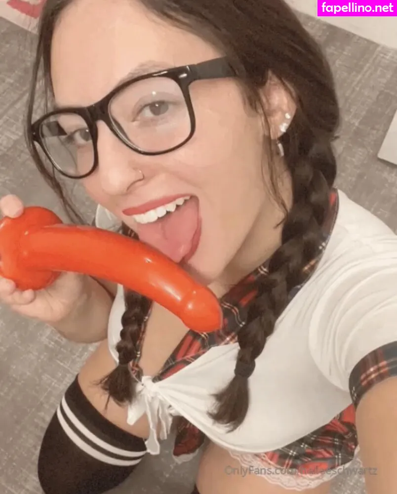 Haileeschwartz, haileeschwartzz Leaked Nude Picture #RbqrAtOufv