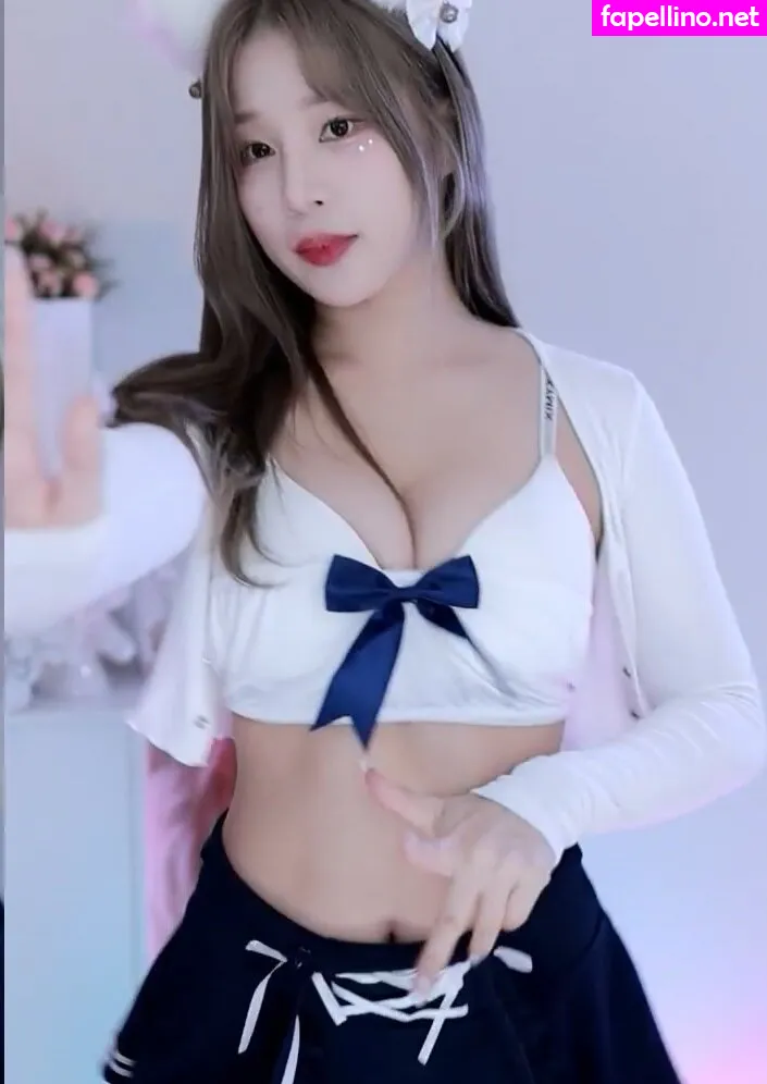 Hxru9reum Leaked Nude Picture #CkwQt210l2