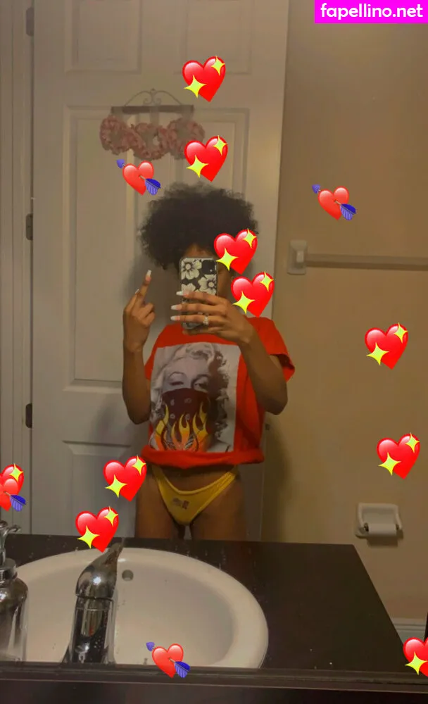 Hazelqveen, qveen.tomkia Leaked Nude Picture #0NcRcGdjMZ