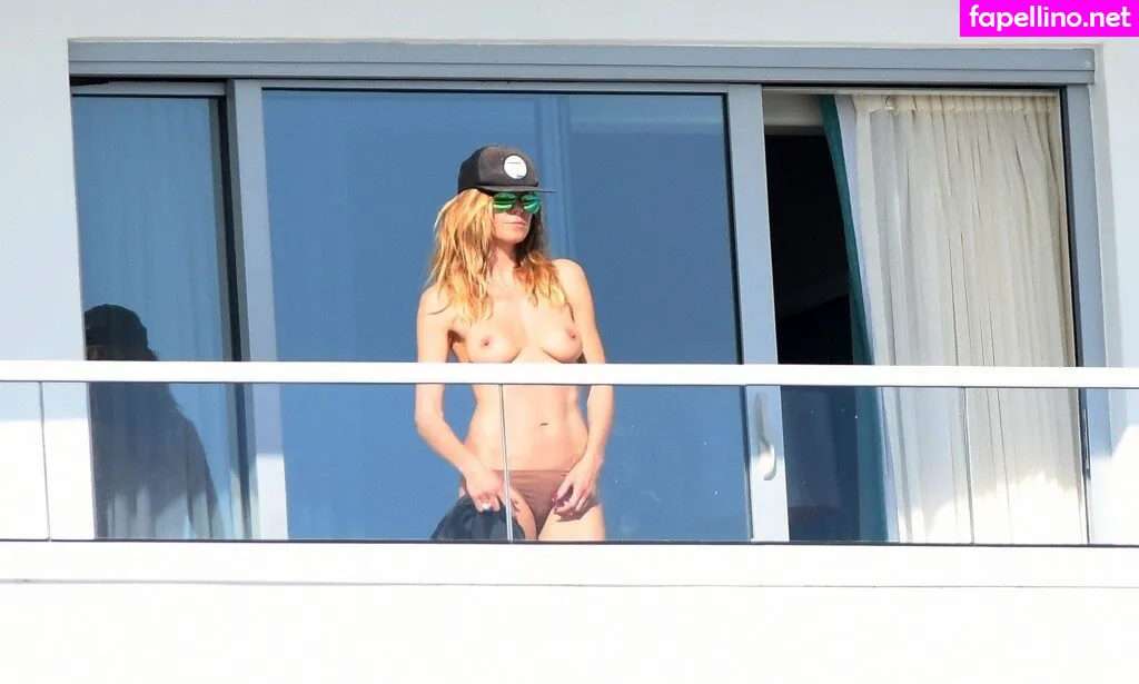 Heidiklum Leaked Nude Picture #5I4KcaAOaf