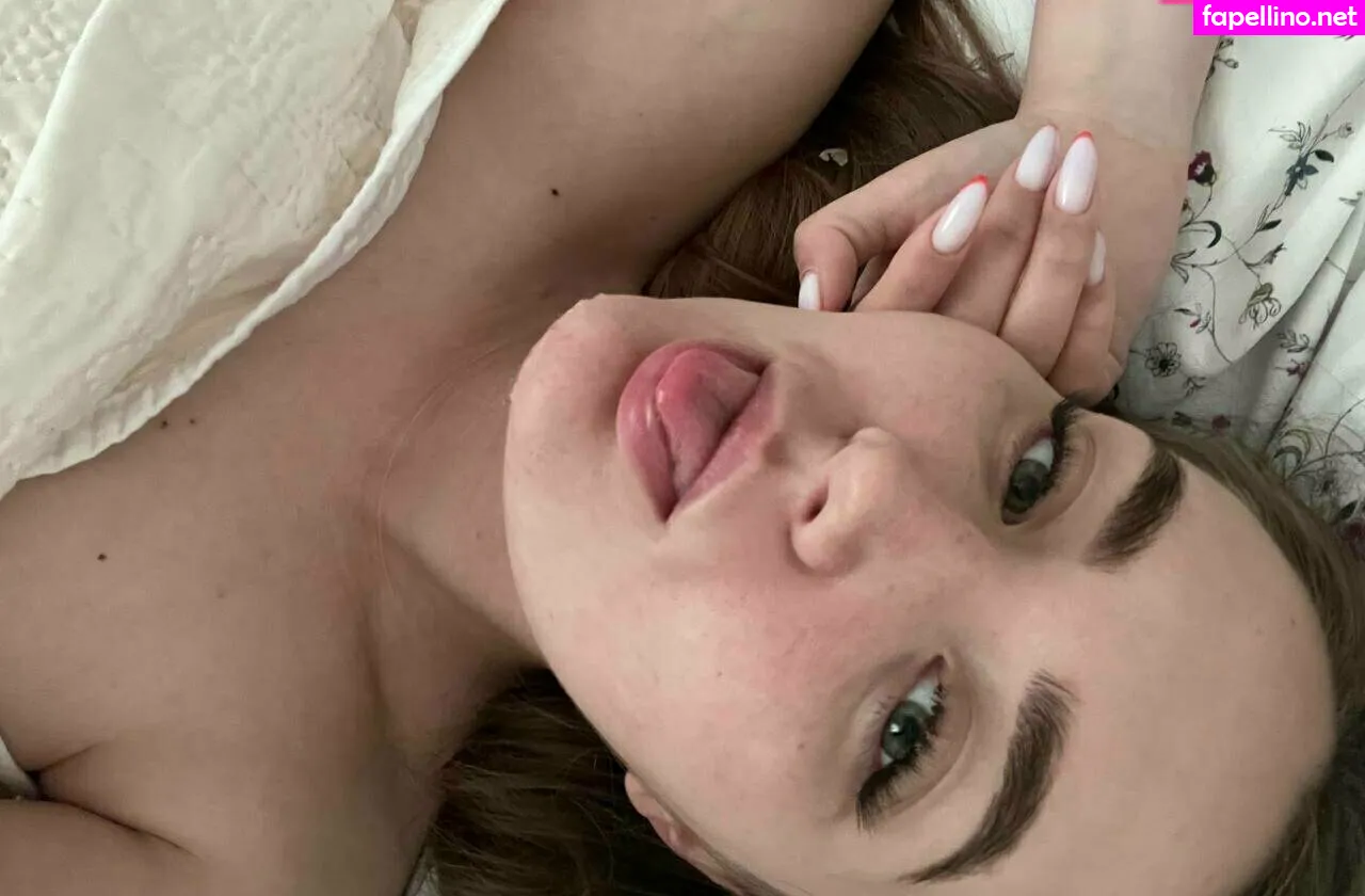 Helenlittlerose, thatlittleroseishere Leaked Nude Picture #GX0FfWAbzc