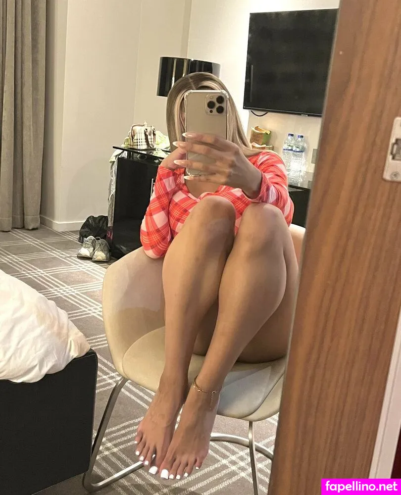 Herfeetonfleek Leaked Nude Picture #lesbYMlGd2