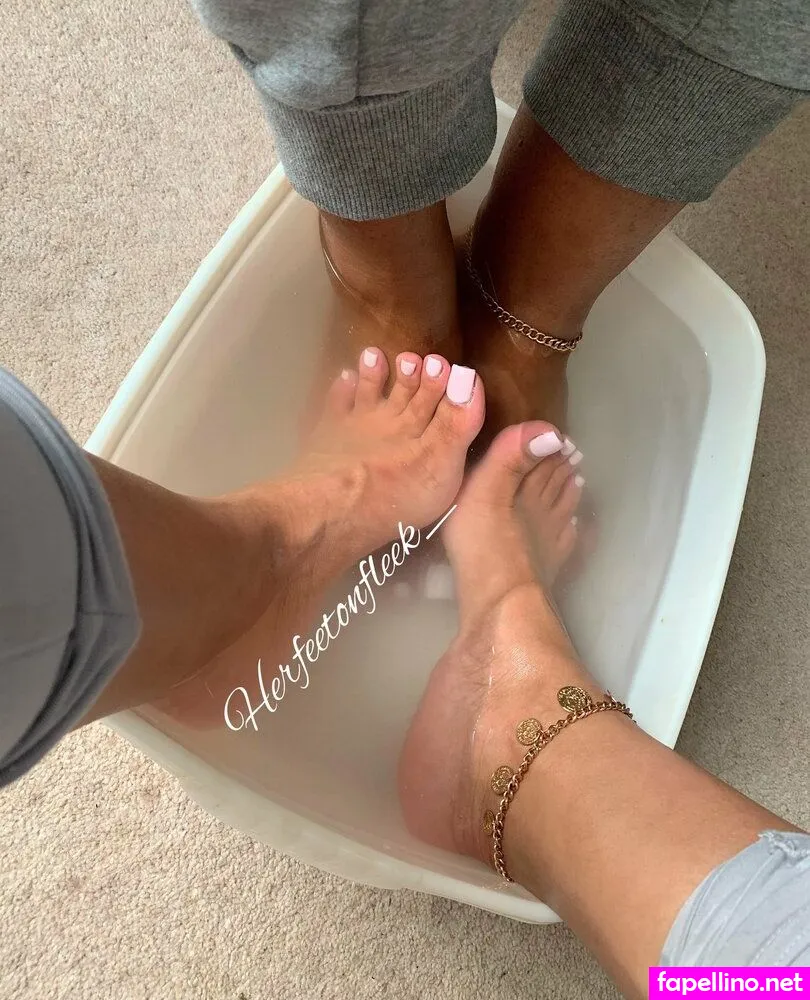 Herfeetonfleek Leaked Nude Picture #v0URNL3oB5