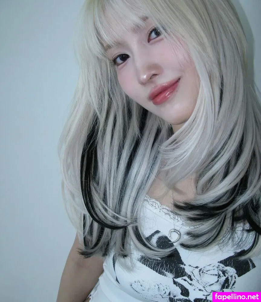 TWICE, momo Leaked Nude Picture #EkXa014Lek