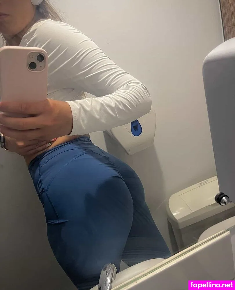 Gracefulgracexofree, hol.grace_, holgrace1 Leaked Nude Picture #5AwaytBLLS