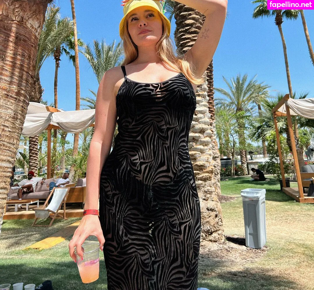 Hollyramsayy Leaked Nude Picture #RvOB6cFCMU