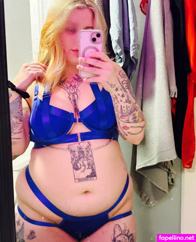Hollyhardwood, hollyhardwoodx Leaked Nude Picture #r25Y0yW503