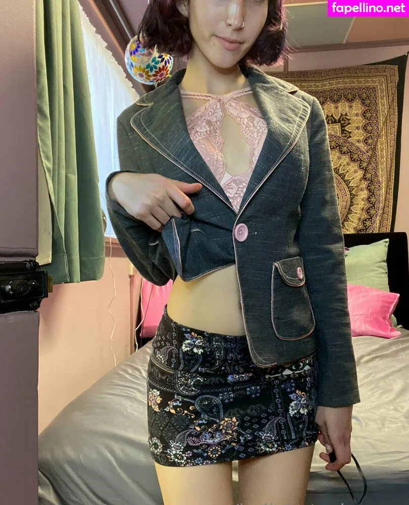 Hollyhatesherpes, strawbbyshortcake Leaked Nude Picture #0SvjG9Pg55