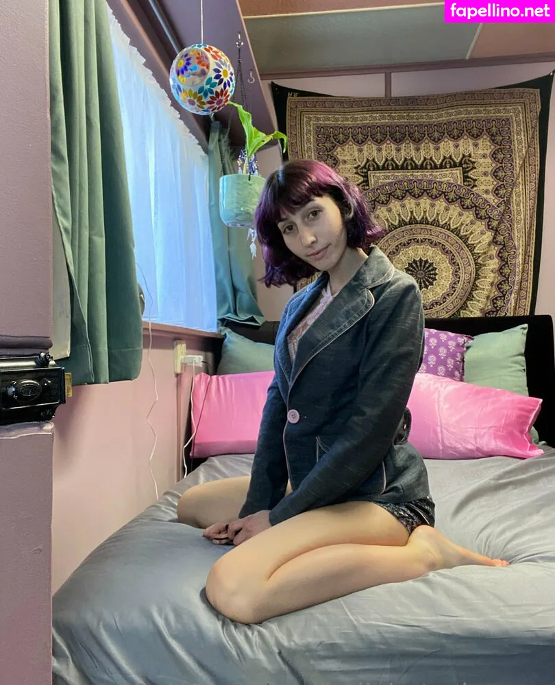 Hollyhatesherpes, strawbbyshortcake Leaked Nude Picture #sx4OTkKqwB