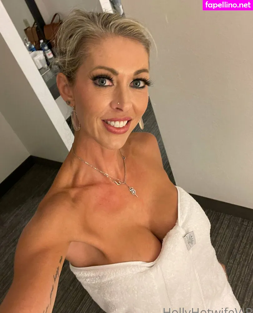 Hollyhotwifevip Leaked Nude Picture #CXF1lSyDVo