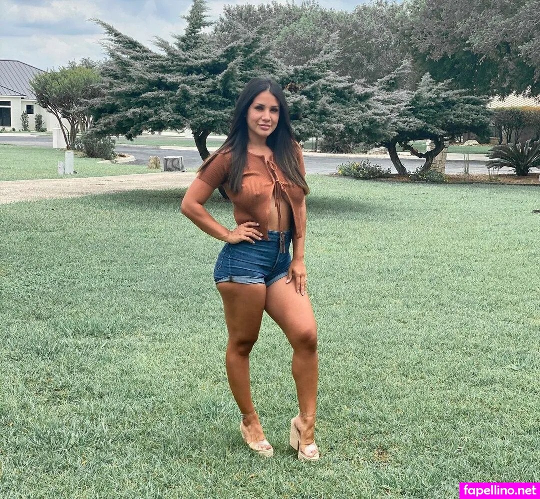 Simplybiancah Leaked Nude Picture #8hqS0mr9Rr