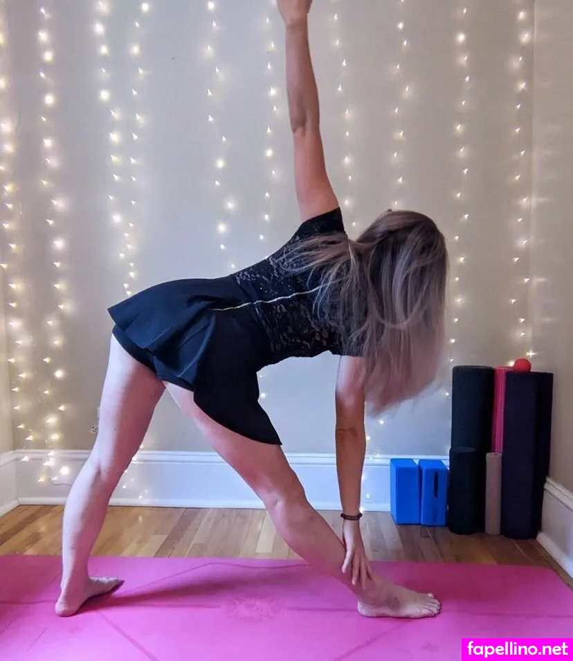 Hot-yoga, hotyoga_babe Leaked Nude Picture #GMVVVMfLde