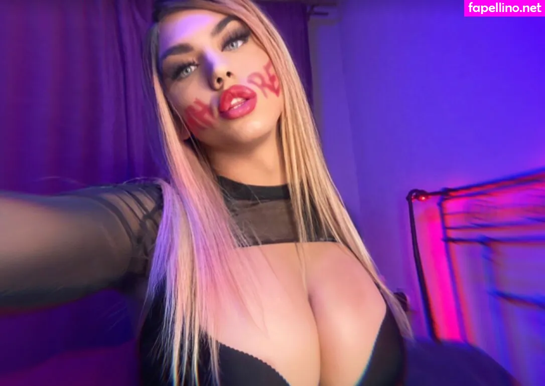 Britneybtch, hotbritneybitch, imkatbitch Leaked Nude Picture #C8tsyWThOV