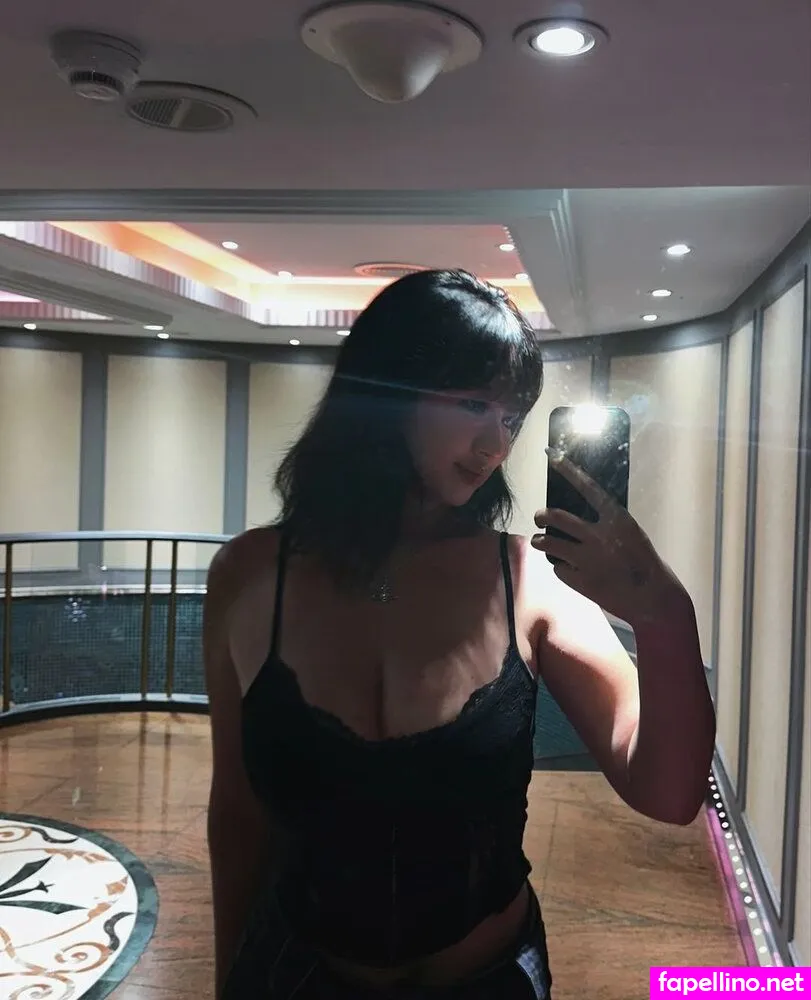 Issacanss Leaked Nude Picture #4IyV05mLA0