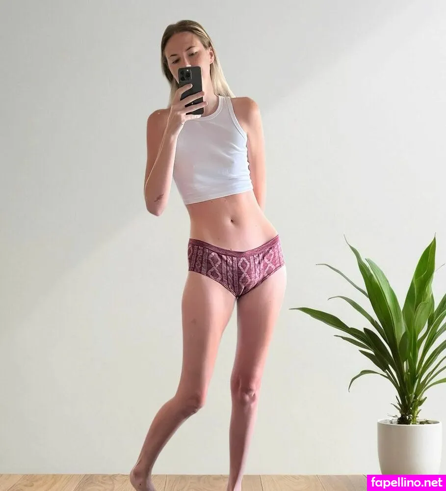 IssyAusti, https: Leaked Nude Picture #43llndaZEd