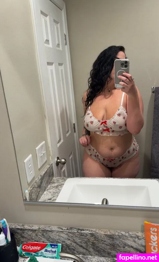 Italianbabymbd, itsmonicablake Leaked Nude Picture #7eBukem9Nq
