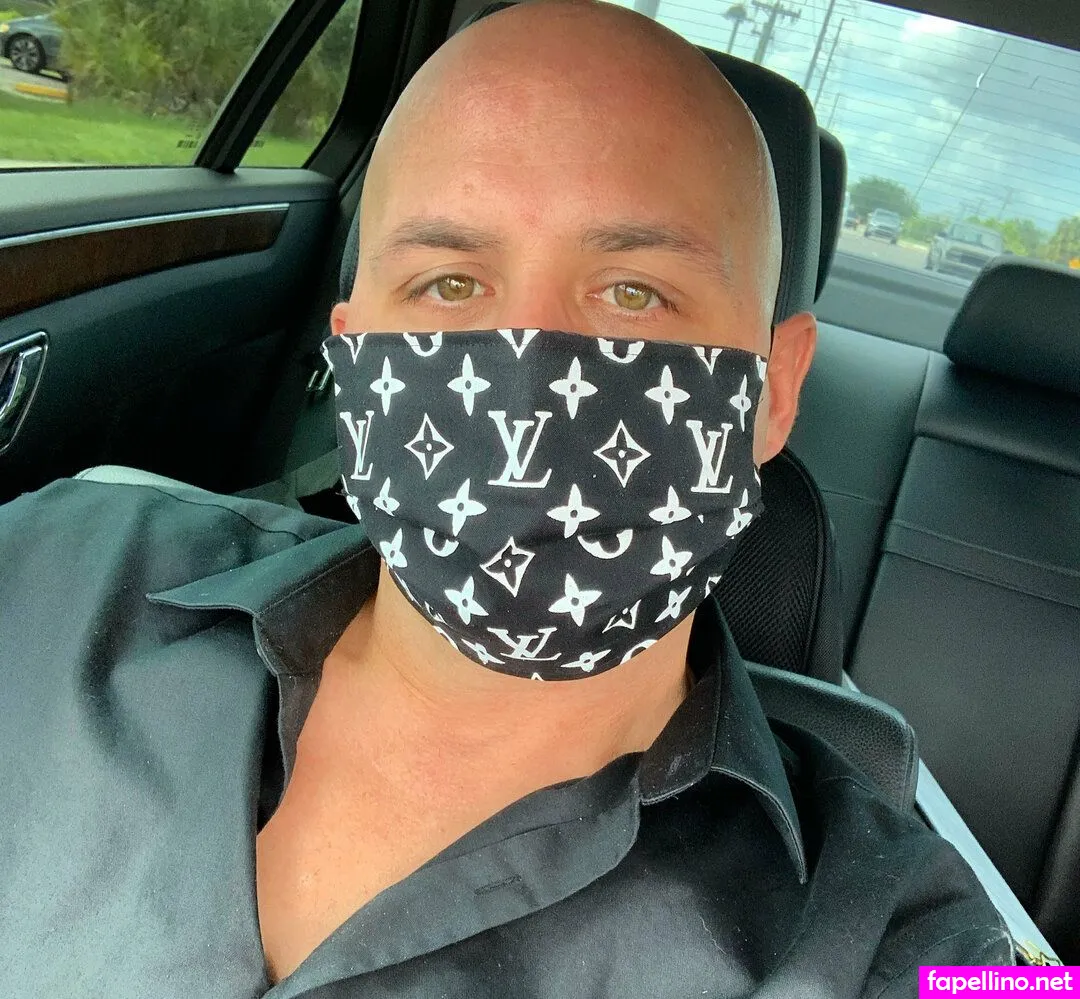 Its_johnnycartel, itsjohnnycartelxxx Leaked Nude Picture #EJ1bYz2n6k