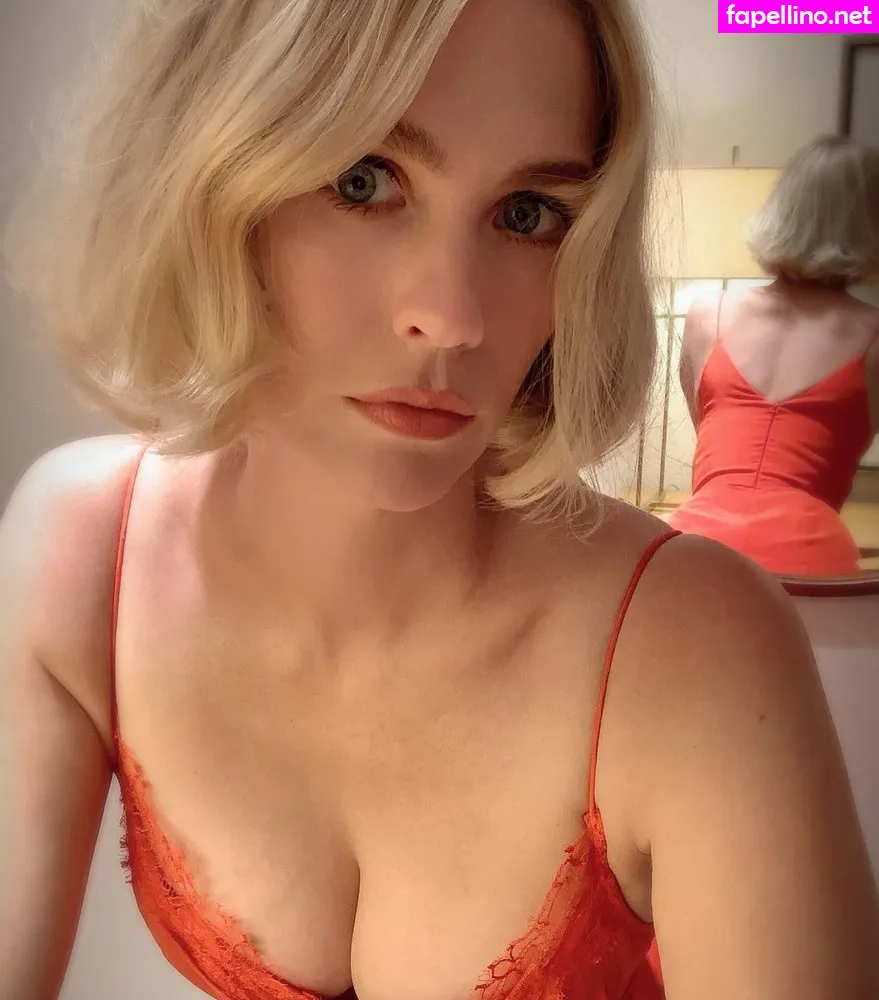 Januaryjones Leaked Nude Picture #oXHcBeK7PK