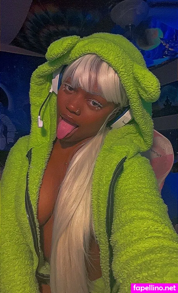 Jeanzforfree, jinzahfree Leaked Nude Picture #i7E8mwcgee
