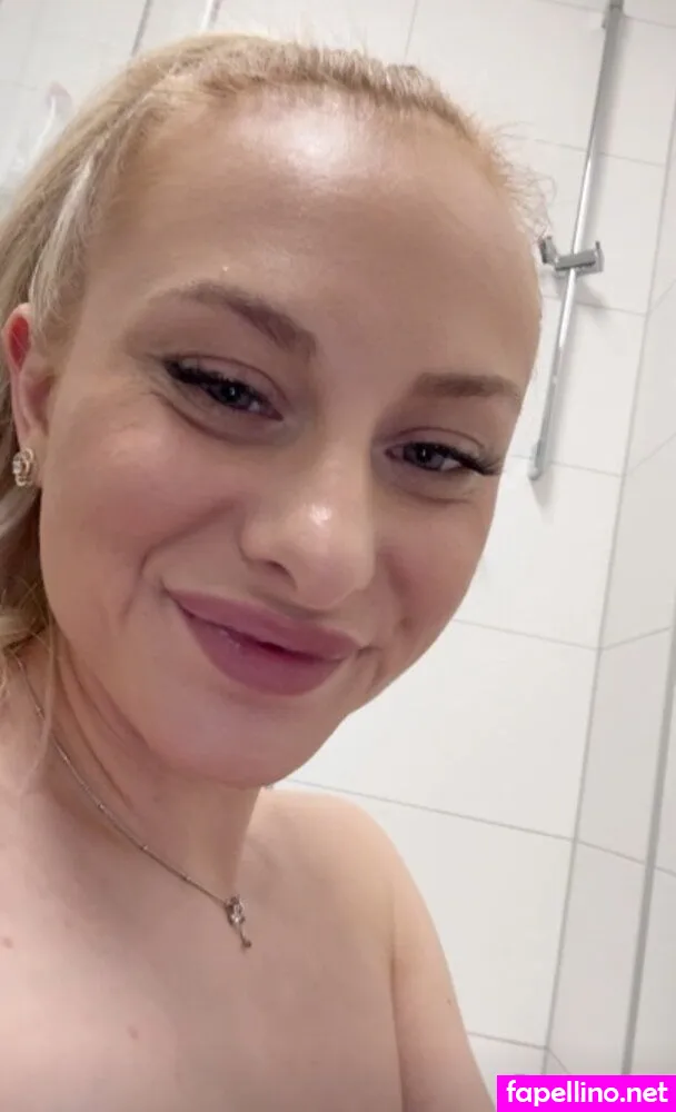 Juliacatalinaa Leaked Nude Picture #5yv19H9H8I