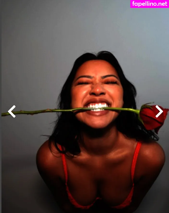 Missjuliakelly, thesophiakelly Leaked Nude Picture #7bMWUgBC6I