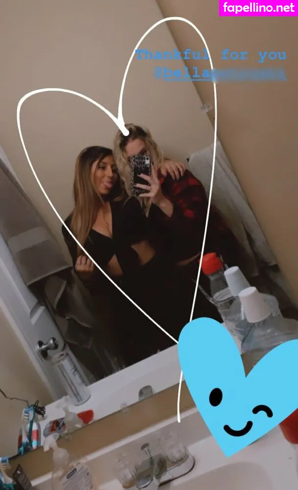 Julia & Olivia Leaked Nude Picture #IR2ksmZwj0