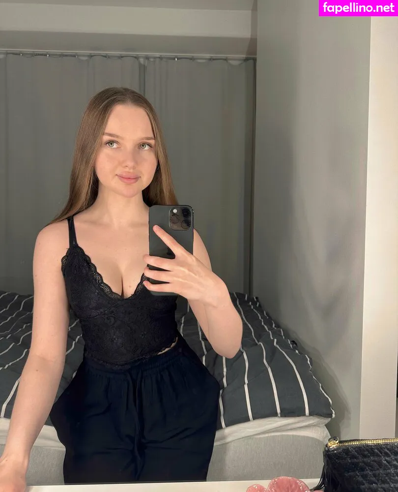 Juliagrander Leaked Nude Picture #UIWoJvN9yO