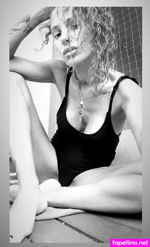 _redlove_, juliaredlove Leaked Nude Picture #7GLHcwYI5f