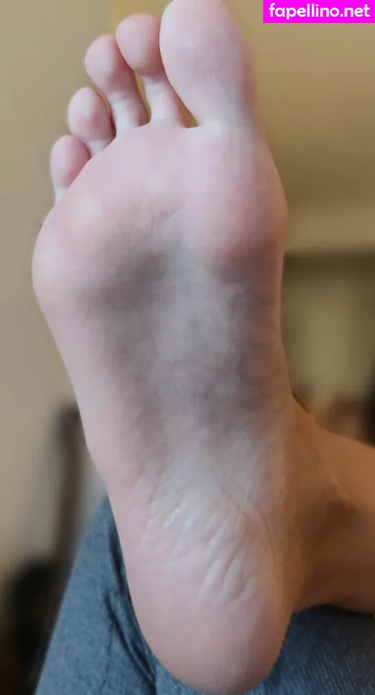 Julie.bigfeet, juliesfeet Leaked Nude Picture #AAlJNtj0ve